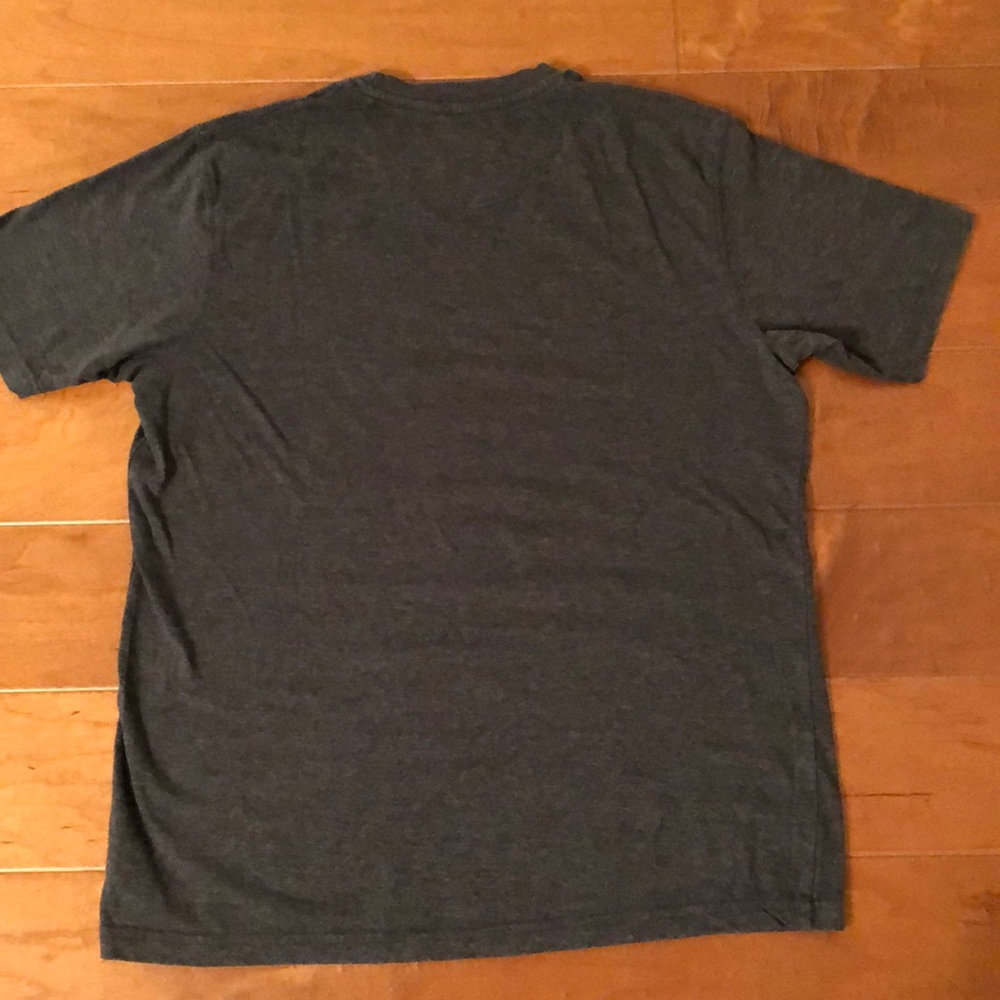 Men’s NHL Detroit Red Wings Tee - Picture 4 of 4